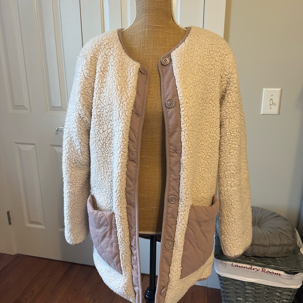 Women's Cream and Tan Quilted Jacket
